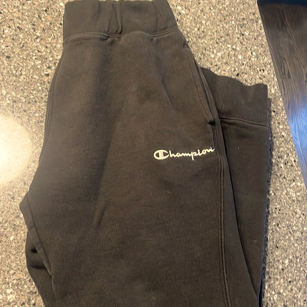 Champion sweat pants, small
